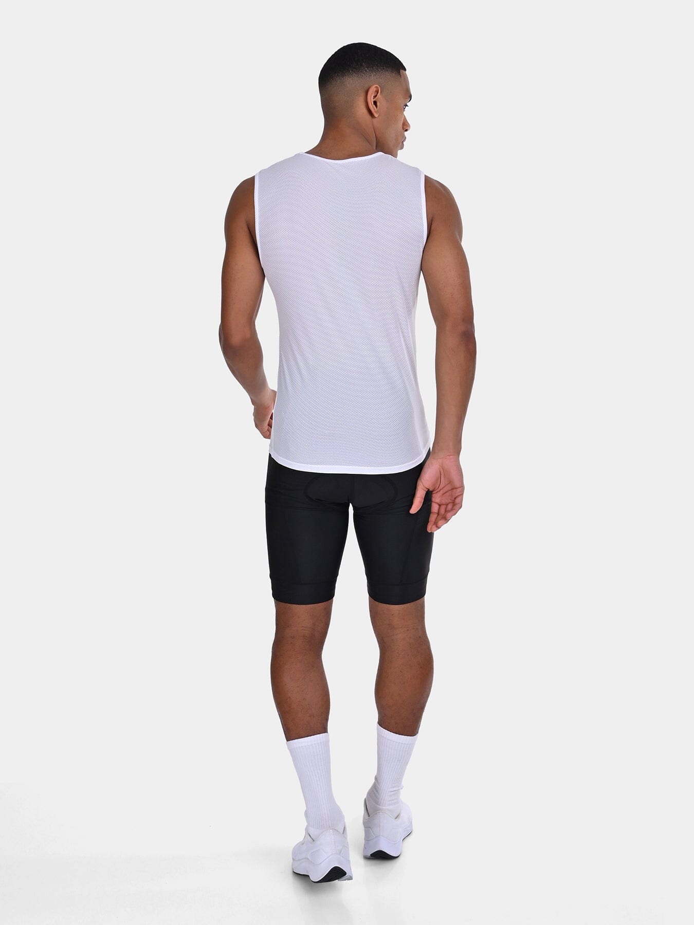 TCA Men's Cycling Gilet - Lightweight Breathable Sleveless Base Layer Biking Vest - Windproof Quickdry Athletic Fit